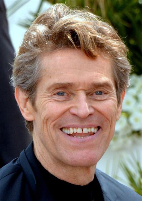 willem dafoe height|More.